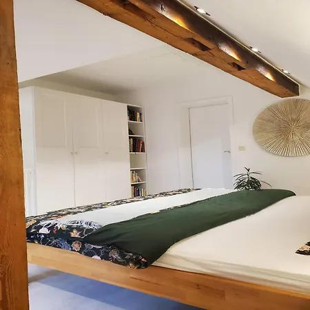 Maisonette-wohnung Im Historischen Jagdschloessl