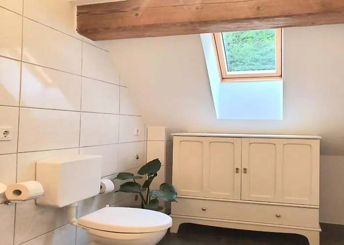 Maisonette-wohnung Im Historischen Jagdschloessl バイルングリース